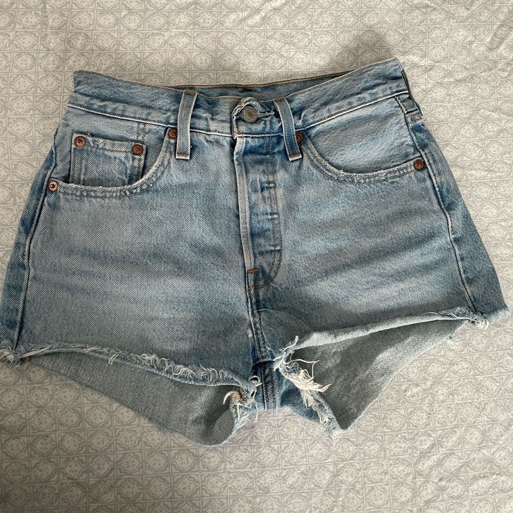 Levi’s 501 shorts